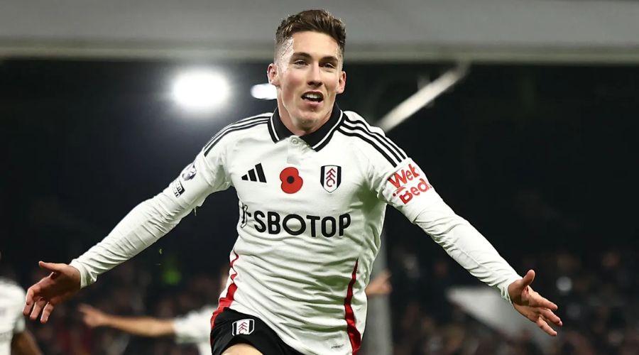 Fulham Scores Twice in Injury Time to Overcome Brentford