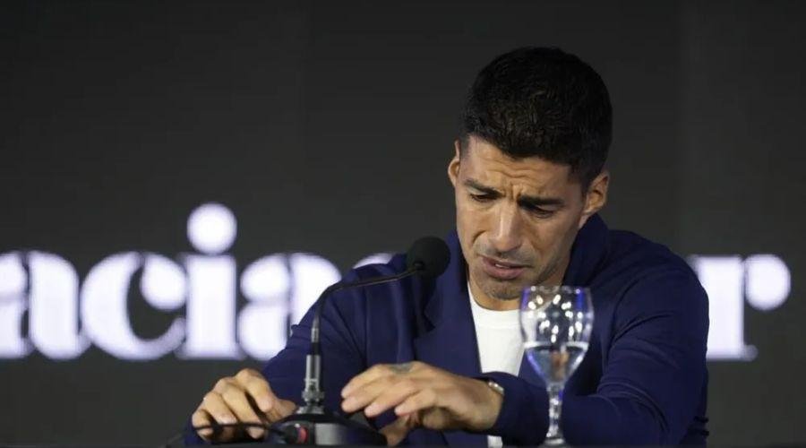 Luis Suarez Announces Retirement from Uruguay National Team