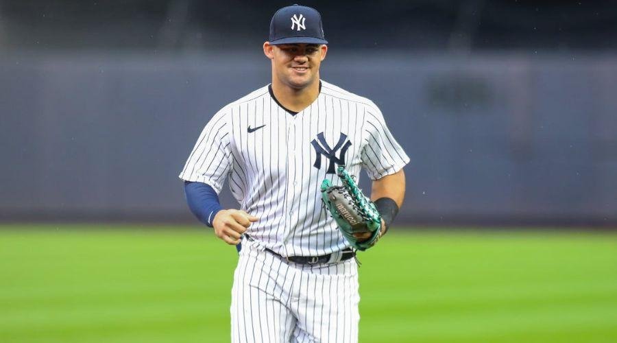 Yankees Rookie Pitcher Makes Significant Progress in Injury Recovery